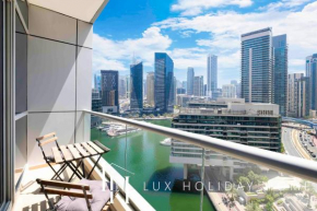 LUX The Marina Bay Central Suite